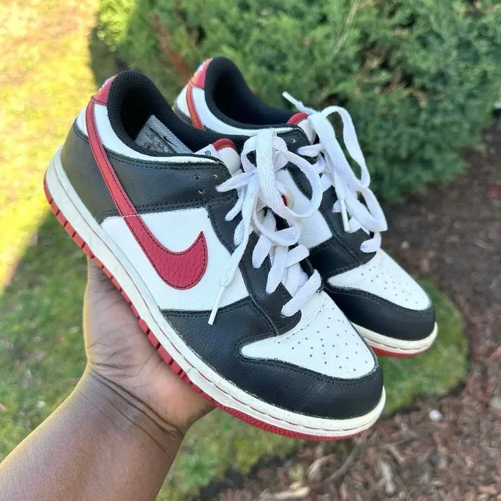 Nike Dunk Low Golf‎ Athletic Shoes Size 4Y Black White University Red